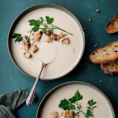 ÇORBALAR- Dubarry Soup ve Yeşil Sos